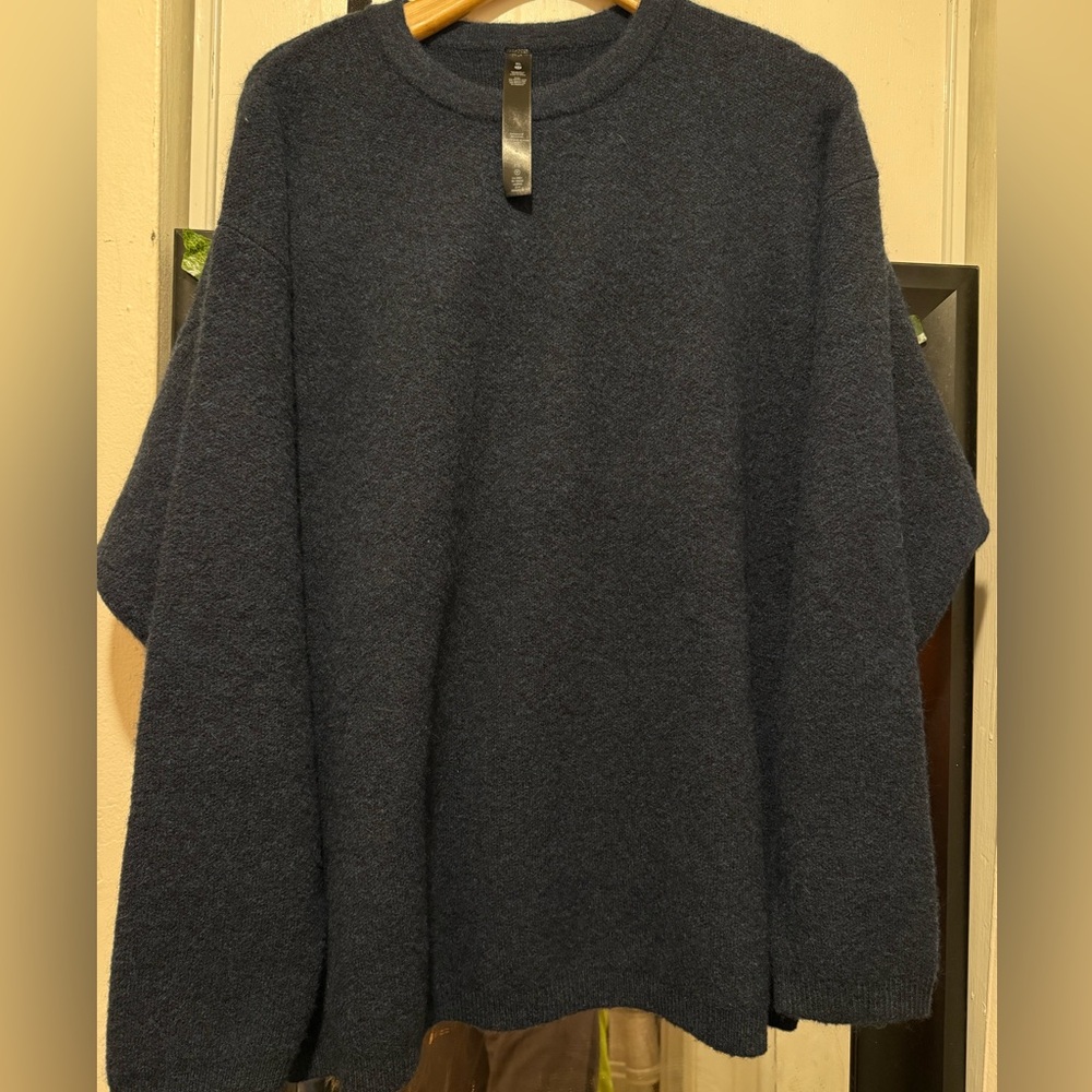 Lululemon Alpaca Wool-Blend
Crewneck Sweater men’s XL NEW NEVER USED OR WORN - Picture 2 of 10